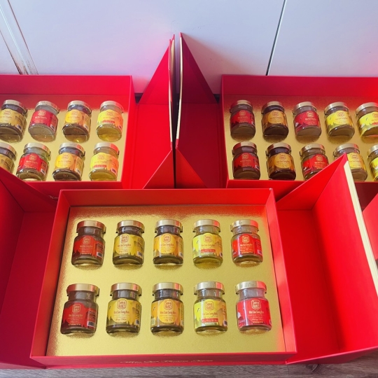 Qùa Tặng Doanh Nghiệp Song Kim (Hộp/10 Hủ 50ml)