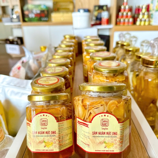 Sâm ngâm Mật Ong  hủ lớn